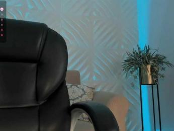 MadelineFox bongacams stream image