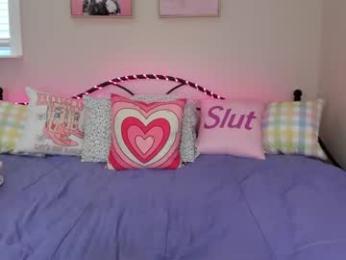 koramarina chaturbate stream image