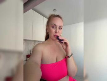 cherryygirl bongacams stream image