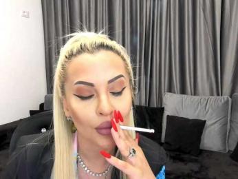 lovelyblondyx bongacams stream image