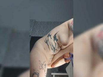 Nanabannana bongacams stream image