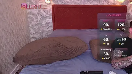 lekfull-kitten stripchat stream image