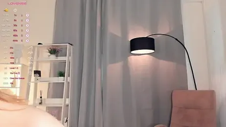 YuNabif stripchat stream image