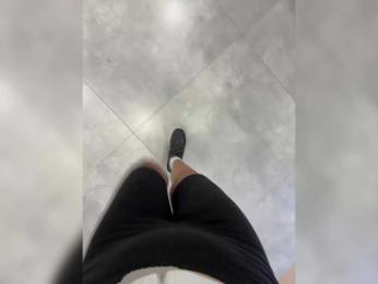 wlcm2talilia bongacams stream image