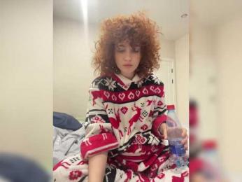 HoneyCherry bongacams stream image