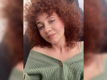 HoneyCherry bongacams stream image