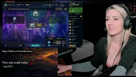 Lisaonthemoon stripchat stream image