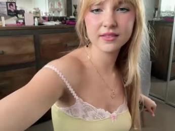 kittengirlxo chaturbate stream image