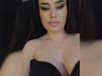 XStrawberryX bongacams stream image