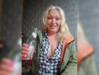 LizSage bongacams stream image