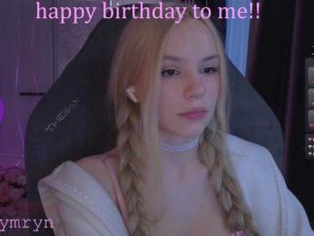 fymryn bongacams stream image