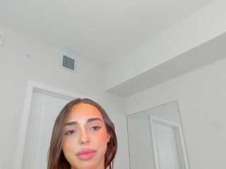 kimthedoll camsoda stream image