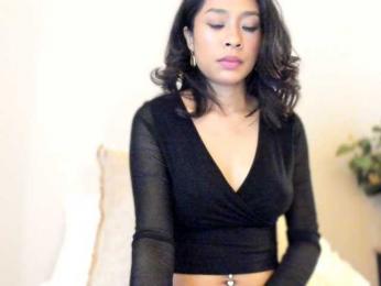 athena-th bongacams stream image