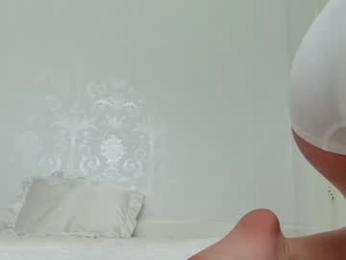 littlegreekflower chaturbate stream image