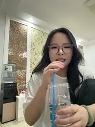 xixiya888 stripchat stream image