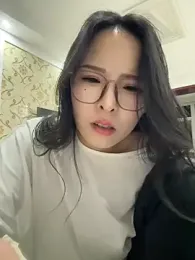 xixiya888 stripchat stream image