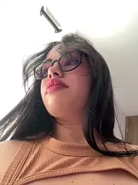 andra_rose stripchat stream image